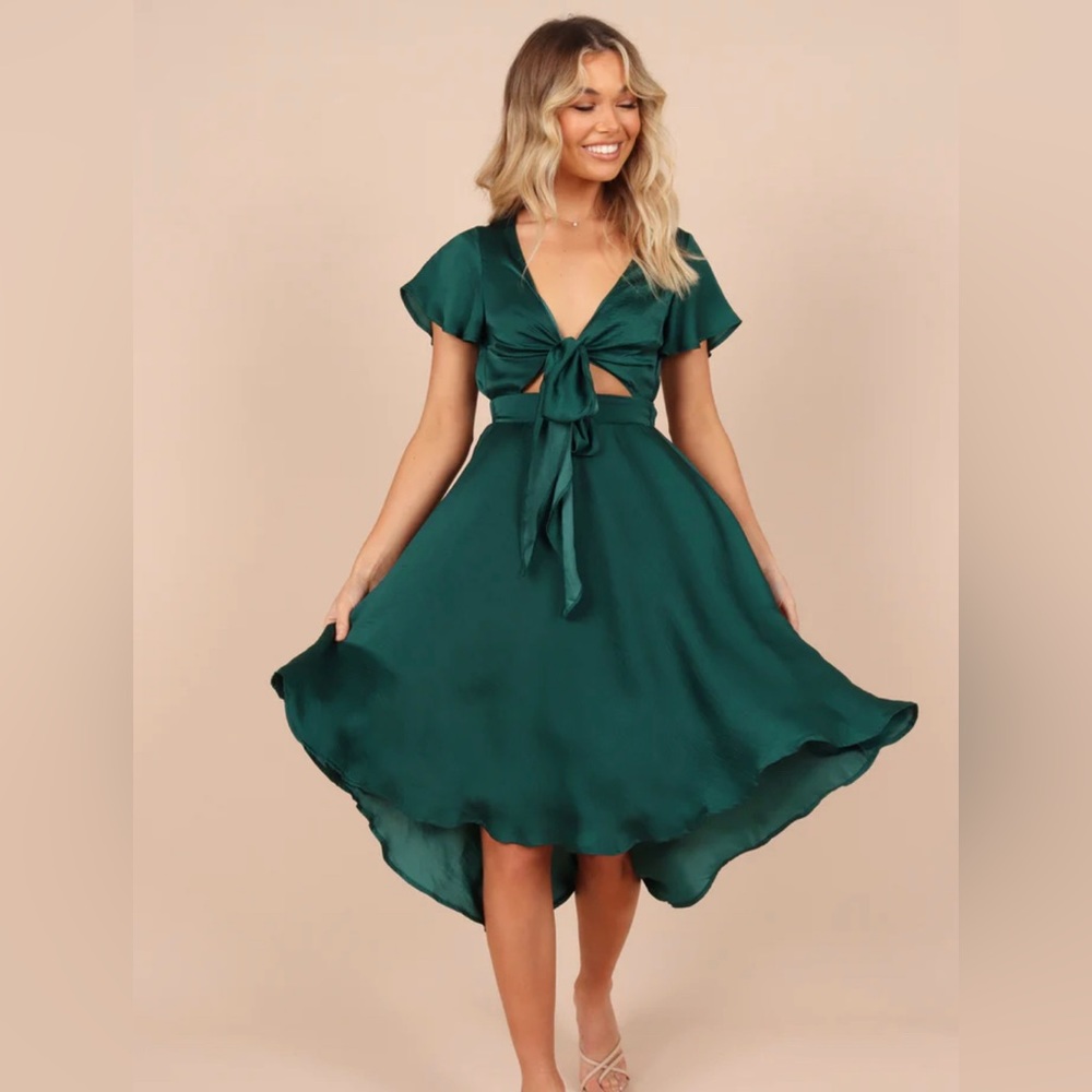 AMANDA HI LO TIE FRONT DRESS - EMERALD
